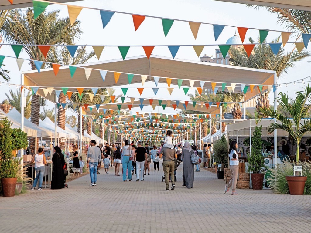 Large-scale event production and staging